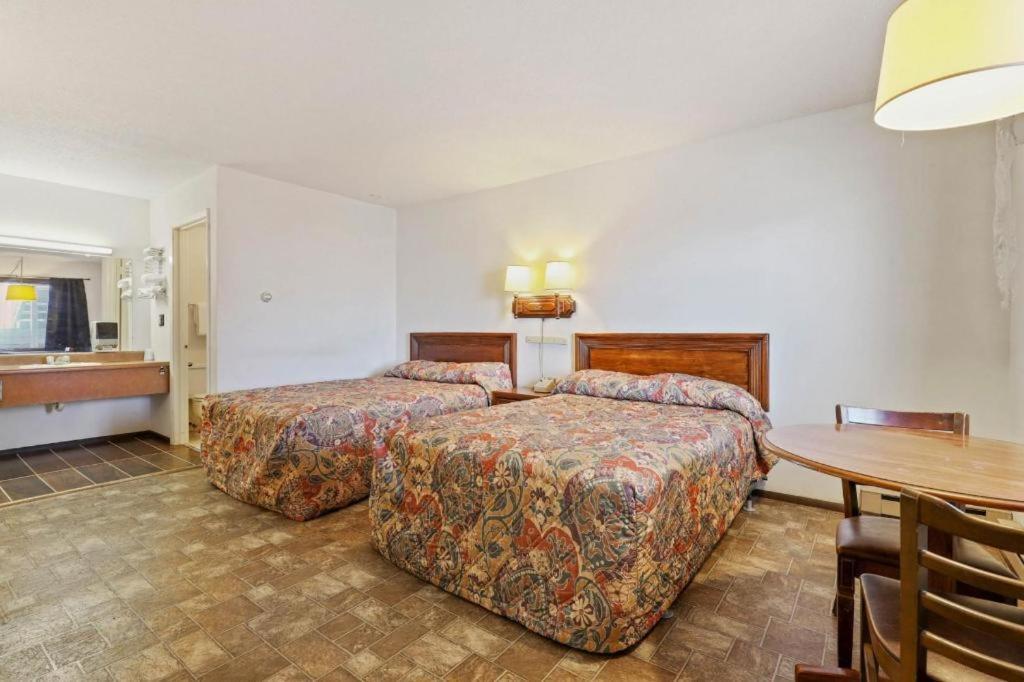 Hotel O Oskaloosa - Hwy 63/92 Luaran gambar