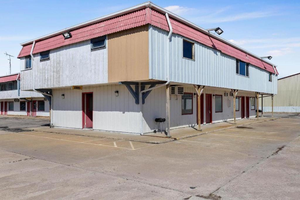 Hotel O Oskaloosa - Hwy 63/92 Luaran gambar