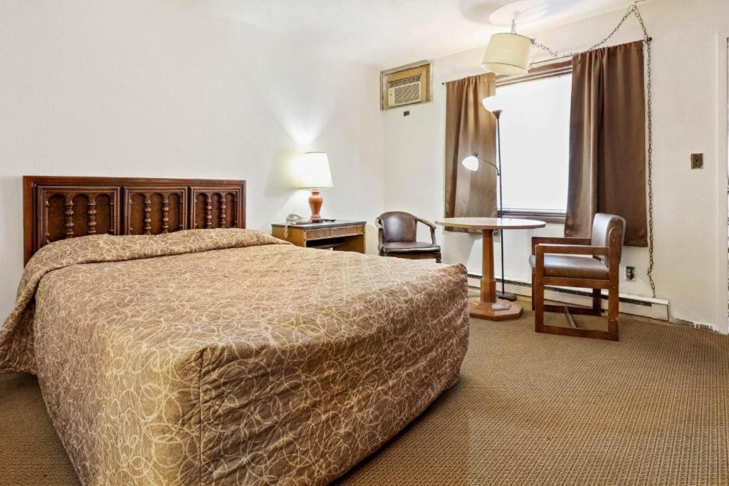 Hotel O Oskaloosa - Hwy 63/92 Luaran gambar